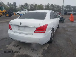 2016 Hyundai Equus Signature z VIN KMHGH4JH5GU106039, wystawiony jako IAAI lot #41913941 z przebiegiem 103 126 mil mil oraz . Historia ofert i sprzedaży dostępna na DreamBid. Obrazek 4.