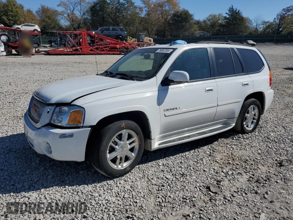2008 GMC Envoy Denali with VIN 1GKES63M282258395, listed as a Copart auction lot 76067304 with 120,021 mi miles and Clean Title. Bid and sale history available at carsss.com. Image 1.