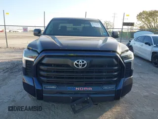 2022 Toyota Tundra 2WD SR5 with VIN 5TFLA5AB1NX001969, listed as a IAAI auction lot 41792254 with 76,862 mi miles. Bid and sale history available at carsss.com. Image 12.
