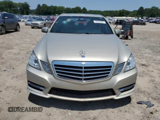 2012 Mercedes-Benz E 350 Luxury with VIN WDDHF5KB0CA567925, listed as a Copart auction lot 59439565 with 80,467 mi miles and Salvage title. Bid and sale history available at DreamBid. Image 5.