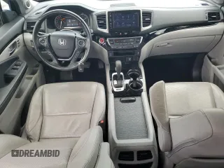 2019 Honda Ridgeline RTL-E with VIN 5FPYK3F77KB005131, listed as a Copart auction lot 60726155 with 81,797 mi miles and Salvage title. Bid and sale history available at DreamBid. Image 8.