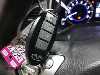 2017 Infiniti QX70 z VIN JN8CS1MU3HM143799, wystawiony jako IAAI lot #41554527 z przebiegiem 70 453 mil mil oraz . Historia ofert i sprzedaży dostępna na DreamBid. Obrazek 11.