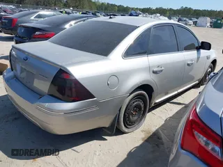 2007 Ford Five Hundred Limited with VIN 1FAHP25117G145762, listed as a IAAI auction lot 41884378 with Not provided miles and . Bid and sale history available at DreamBid. Image 4.