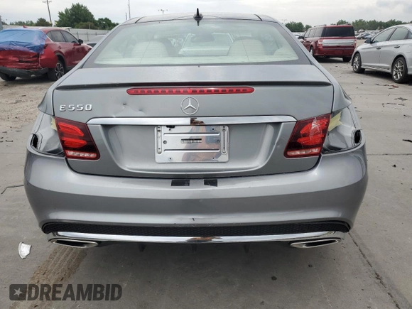 2014 Mercedes-Benz E 550 z VIN WDDKJ7DBXEF224610, wystawiony jako Copart lot #61978835 z przebiegiem 6 344 mil mil oraz Szkoda całkowita • Salvage title. Historia ofert i sprzedaży dostępna na DreamBid. Obrazek 6.