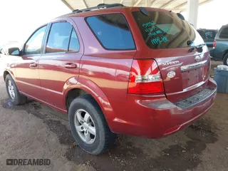 2007 Kia Sorento EX with VIN KNDJD736575733627, listed as a IAAI auction lot 42069259 with 233,005 mi miles. Bid and sale history available at carsss.com. Image 3.