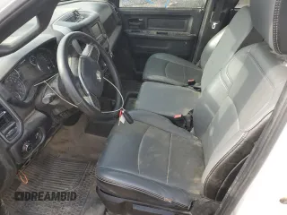 2023 Ram 2500 Tradesman z VIN 3C6UR5HJ6PG500730, wystawiony jako Copart lot #57287255 z przebiegiem 124 467 mil mil oraz Szkoda całkowita • Salvage title. Historia ofert i sprzedaży dostępna na DreamBid. Obrazek 7.