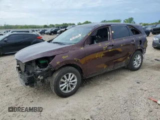 2019 Kia Sorento LX z VIN 5XYPG4A5XKG489256, wystawiony jako Copart lot #55150755 z przebiegiem 130 247 mil mil oraz Szkoda całkowita • Salvage title. Historia ofert i sprzedaży dostępna na DreamBid. Obrazek 1.