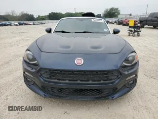 2018 FIAT 124 Spider Abarth z VIN JC1NFAEKXJ0134338, wystawiony jako Copart lot #54186974 z przebiegiem 75 983 mil mil oraz Szkody całkowita. Historia ofert i sprzedaży dostępna na DreamBid. Obrazek 5.