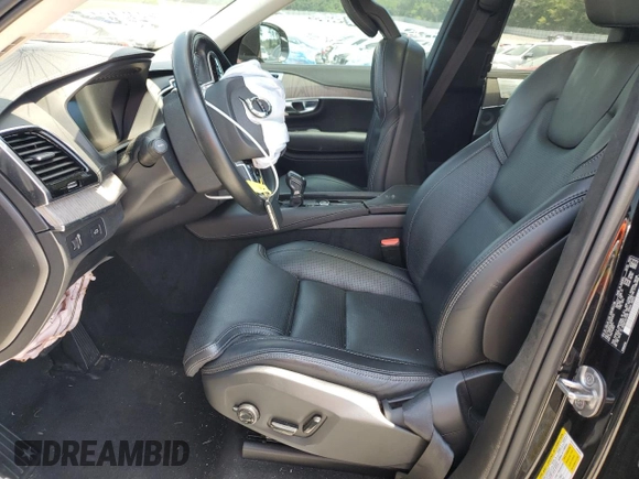 2022 Volvo XC90 Inscription with VIN YV4A221L2N1817813, listed as a Copart auction lot 68428904 with 47,601 mi miles and Salvage title. Bid and sale history available at DreamBid. Image 7.