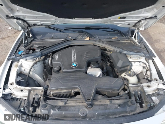 2018 BMW 3 Series 320i xDrive with VIN WBA8E5G53JNV03347, listed as a IAAI auction lot 41908985 with 122,111 mi miles. Bid and sale history available at carsss.com. Image 10.