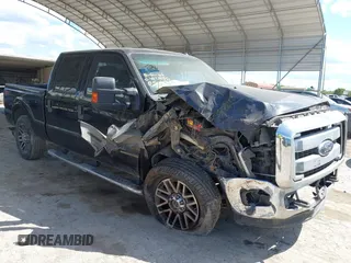 2014 Ford F-250 XL z VIN 1FT7W2BTXEEB50496, wystawiony jako IAAI lot #42227049 z przebiegiem 152 317 mil mil oraz . Historia ofert i sprzedaży dostępna na DreamBid. Obrazek 1.