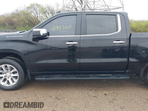 2019 Chevrolet Silverado 1500 LTZ with VIN 3GCUYGED1KG276636, listed as a IAAI auction lot 41957005 with 66,671 mi miles and . Bid and sale history available at DreamBid. Image 14.