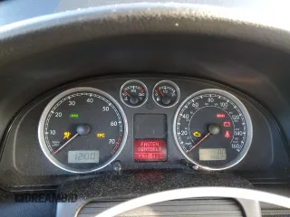 2004 Volkswagen Passat GLX with VIN WVWRH63BX4P143681, listed as a Copart auction lot 86345314 with 186,634 mi miles and Salvage title. Bid and sale history available at DreamBid. Image 9.