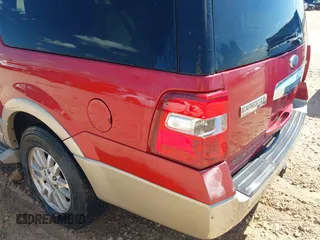 2007 Ford Expedition Max Eddie Bauer с VIN 1FMFK17537LA33512, выставлен на аукционе IAAI как лот 42219121 с пробегом 168 279 миль миль и . История ставок и продаж доступна на DreamBid. Изображение 6.