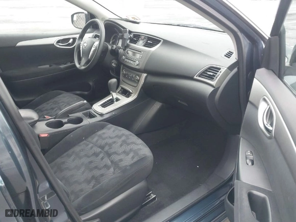 2013 Nissan Sentra SR with VIN 3N1AB7AP4DL771138, listed as a IAAI auction lot 41815938 with 100,529 mi miles. Bid and sale history available at carsss.com. Image 5.