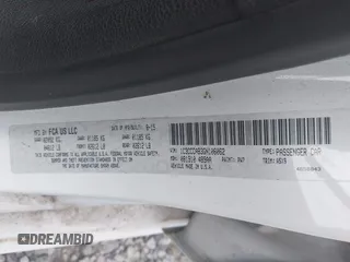 2016 Chrysler 200 Limited with VIN 1C3CCCAB3GN106062, listed as a IAAI auction lot 41900923 with 171,914 mi miles. Bid and sale history available at carsss.com. Image 9.