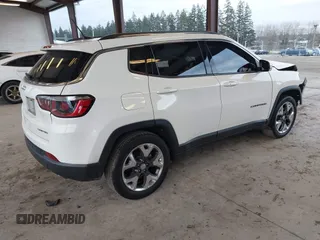 2019 Jeep Compass Limited with VIN 3C4NJCCB4KT675857, listed as a IAAI auction lot 41533156 with 59,832 mi miles. Bid and sale history available at carsss.com. Image 4.
