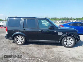 2010 Land Rover LR4 Lux z VIN SALAK2D44AA532072, wystawiony jako IAAI lot #37238544 z przebiegiem 118 089 mil mil oraz . Historia ofert i sprzedaży dostępna na DreamBid. Obrazek 13.