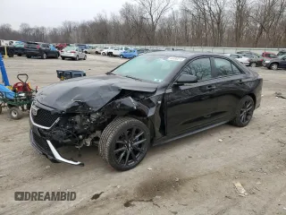 2024 Cadillac CT4 Sport z VIN 1G6DG5RK1R0111610, wystawiony jako Copart lot #44950015 z przebiegiem 10 733 mil mil oraz Tytuł czysty. Historia ofert i sprzedaży dostępna na DreamBid. Obrazek 1.