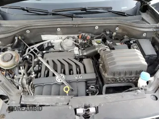 2018 Volkswagen Atlas SEL Premium z VIN 1V2NR2CAXJC573725, wystawiony jako Copart lot #81723714 z przebiegiem 97 157 mil mil oraz Szkoda całkowita • Salvage title. Historia ofert i sprzedaży dostępna na DreamBid. Obrazek 13.