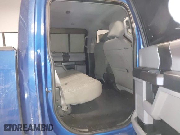 2017 Ford F-150 XL with VIN 1FTEW1CPXHKC39588, listed as a IAAI auction lot 41395138 with 140,989 mi miles and . Bid and sale history available at DreamBid. Image 8.
