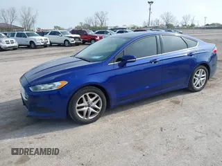 2014 Ford Fusion SE with VIN 3FA6P0H74ER389455, listed as a IAAI auction lot 42139910 with 237,252 mi miles. Bid and sale history available at carsss.com. Image 2.