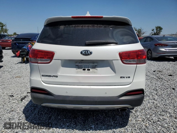2018 Kia Sorento EX with VIN 5XYPH4A53JG409422, listed as a Copart auction lot 53042375 with 89,345 mi miles and Non repairable. Bid and sale history available at DreamBid. Image 6.
