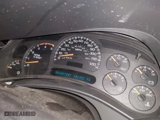 2003 Chevrolet Silverado 2500HD LS with VIN 1GCHK23173F140934, listed as a IAAI auction lot 41263369 with 101,952 mi miles. Bid and sale history available at carsss.com. Image 7.
