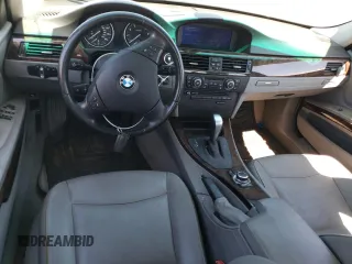 2011 BMW 3 Series 328i с VIN WBAPH5C5XBA442287, выставлен на аукционе Copart как лот 57636005 с пробегом Не указан миль и Чистый • Clean title. История ставок и продаж доступна на DreamBid. Изображение 8.