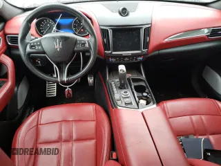 2019 Maserati Levante S z VIN ZN661YUS1KX313164, wystawiony jako Copart lot #72541242 z przebiegiem 73 073 mil mil oraz . Historia ofert i sprzedaży dostępna na DreamBid. Obrazek 8.