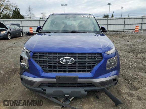 2021 Hyundai Venue SE with VIN KMHRB8A38MU066282, listed as a Copart auction lot 53087095 with 92,466 mi miles and Salvage Title. Bid and sale history available at DreamBid. Image 5.