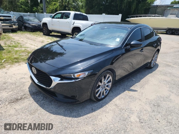 2021 Mazda 3 Select with VIN JM1BPABL0M1330190, listed as a Copart auction lot 62727635 with Not provided miles and Clean title. Bid and sale history available at DreamBid. Image 2.