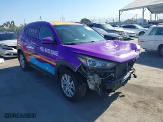 2019 Hyundai Tucson Value with VIN KM8J33A43KU067973, listed as a IAAI auction lot 40122626 with 107,358 mi miles. Bid and sale history available at carsss.com. Image 1.