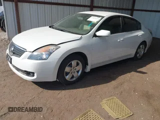 2008 Nissan Altima 2.5 SL with VIN 1N4AL21E38N539850, listed as a IAAI auction lot 41894242 with 109,557 mi miles. Bid and sale history available at carsss.com. Image 17.