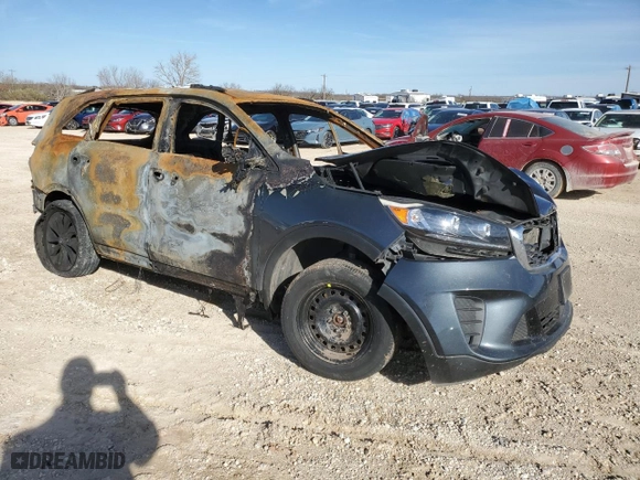 2020 Kia Sorento LX V6 with VIN 5XYPG4A56LG642507, listed as a Copart auction lot 86809144 with 0 mi miles and Non Repairable. Bid and sale history available at carsss.com. Image 4.