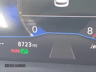 2024 Volkswagen Taos SE z VIN 3VVEX7B26RM128537, wystawiony jako IAAI lot #42344341 z przebiegiem 8 723 mil mil oraz . Historia ofert i sprzedaży dostępna na DreamBid. Obrazek 15.