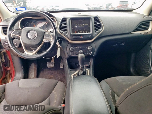 2017 Jeep Cherokee Latitude with VIN 1C4PJLCB8HW548492, listed as a Copart auction lot 59744875 with 154,169 mi miles and Clean title. Bid and sale history available at DreamBid. Image 8.