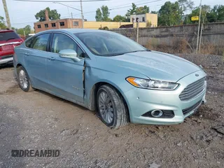 2014 Ford Fusion SE Hybrid with VIN 3FA6P0LU2ER168949, listed as a IAAI auction lot 40366468 with 188,802 mi miles. Bid and sale history available at carsss.com. Image 1.