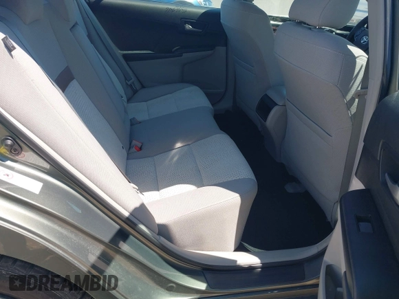 2012 Toyota Camry L z VIN 4T4BF1FK9CR229751, wystawiony jako IAAI lot #42190311 z przebiegiem 105 955 mil mil oraz . Historia ofert i sprzedaży dostępna na DreamBid. Obrazek 8.