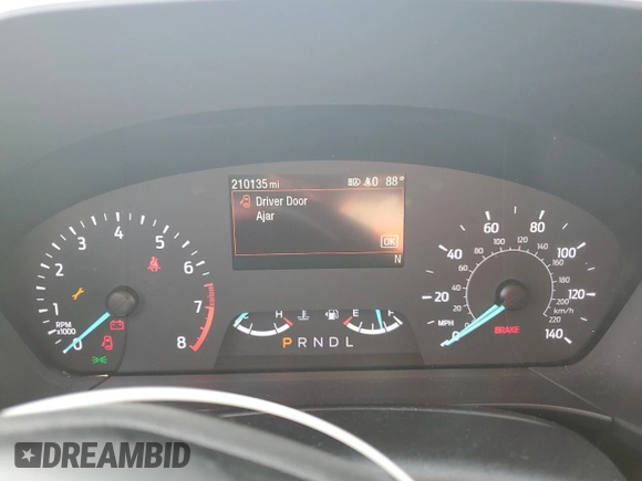 2022 Ford Escape SE z VIN 1FMCU9G63NUA60933, wystawiony jako Copart lot #58528345 z przebiegiem 210 135 mil mil oraz Czysty tytuł • Clean title. Historia ofert i sprzedaży dostępna na DreamBid. Obrazek 9.