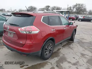 2016 Nissan Rogue SV with VIN 5N1AT2MT5GC864168, listed as a IAAI auction lot 41532141 with 101,833 mi miles. Bid and sale history available at carsss.com. Image 4.