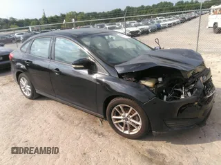 2016 Ford Focus SE z VIN 1FADP3F27GL222153, wystawiony jako IAAI lot #42390366 z przebiegiem 109 374 mil mil oraz . Historia ofert i sprzedaży dostępna na DreamBid. Obrazek 1.