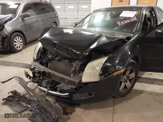 2007 Ford Fusion SE with VIN 3FAHP07Z17R219813, listed as a IAAI auction lot 41344435 with 321,254 mi miles. Bid and sale history available at carsss.com. Image 6.