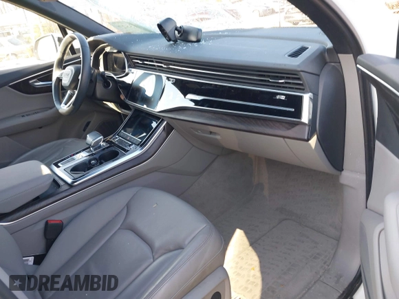 2022 Audi Q7 Premium Plus with VIN WA1LJBF75ND018515, listed as a IAAI auction lot 41413527 with 62,123 mi miles and . Bid and sale history available at DreamBid. Image 5.