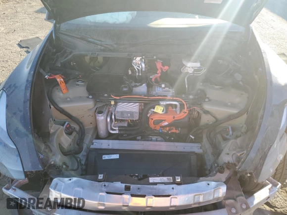 2024 Tesla Model Y Long Range с VIN 7SAYGDEE3RF008119, выставлен на аукционе Copart как лот 76385264 с пробегом 2 918 миль миль и Списание • Salvage title. История ставок и продаж доступна на DreamBid. Изображение 12.