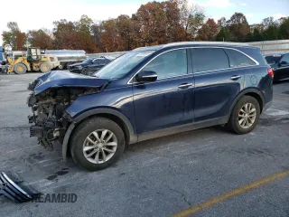 2016 Kia Sorento LX with VIN 5XYPG4A30GG169384, listed as a Copart auction lot 77208264 with 300,050 mi miles and Salvage Title. Bid and sale history available at carsss.com. Image 1.