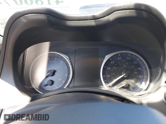 2015 Infiniti Q50 Premium with VIN JN1BV7AP0FM345726, listed as a IAAI auction lot 41860740 with 1 mi miles. Bid and sale history available at carsss.com. Image 7.