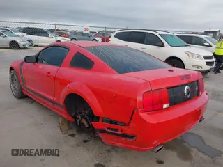 2007 Ford Mustang GT Deluxe with VIN 1ZVFT82H875267643, listed as a IAAI auction lot 41725156 with 98,844 mi miles and . Bid and sale history available at carsss.com. Image 6.