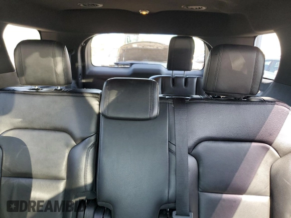 2017 Ford Explorer XLT with VIN 1FM5K8D82HGC17014, listed as a Copart auction lot 60517145 with 110,254 mi miles and Salvage title. Bid and sale history available at DreamBid. Image 10.