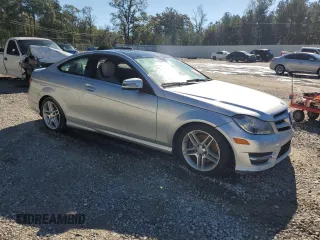 2013 Mercedes-Benz C 350 with VIN WDDGJ5HB9DG053765, listed as a Copart auction lot 80880434 with 93,323 mi miles and Salvage Title. Bid and sale history available at carsss.com. Image 4.